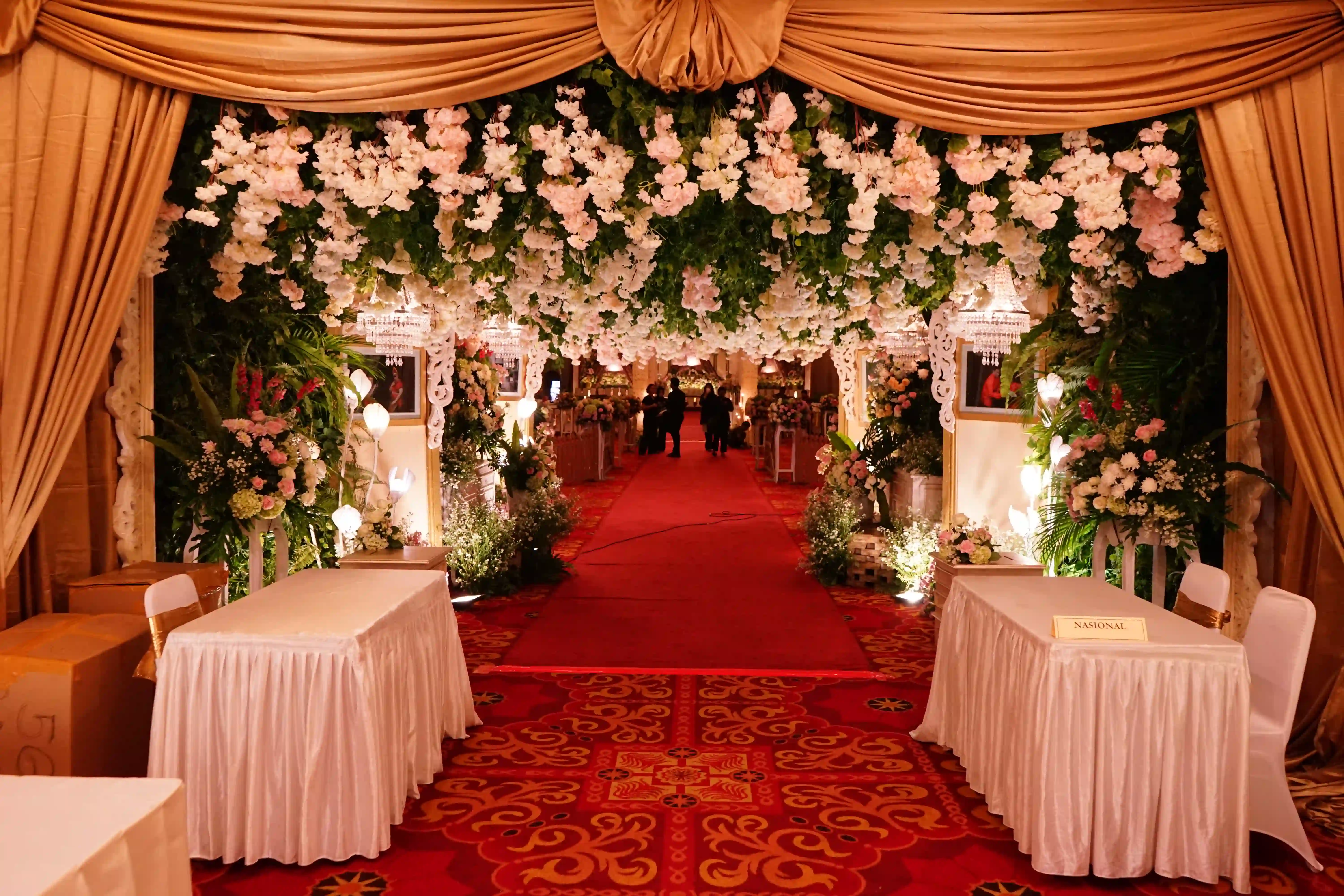 gallery wedding adat batak